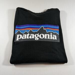 Patagonia Shirt Men Medium Black Long Sleeved P-6 Logo Regular Fit Tee